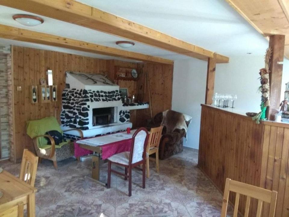 Chalupa U Zabaka Guest House Jablonne v Podjestedi Ngoại thất bức ảnh